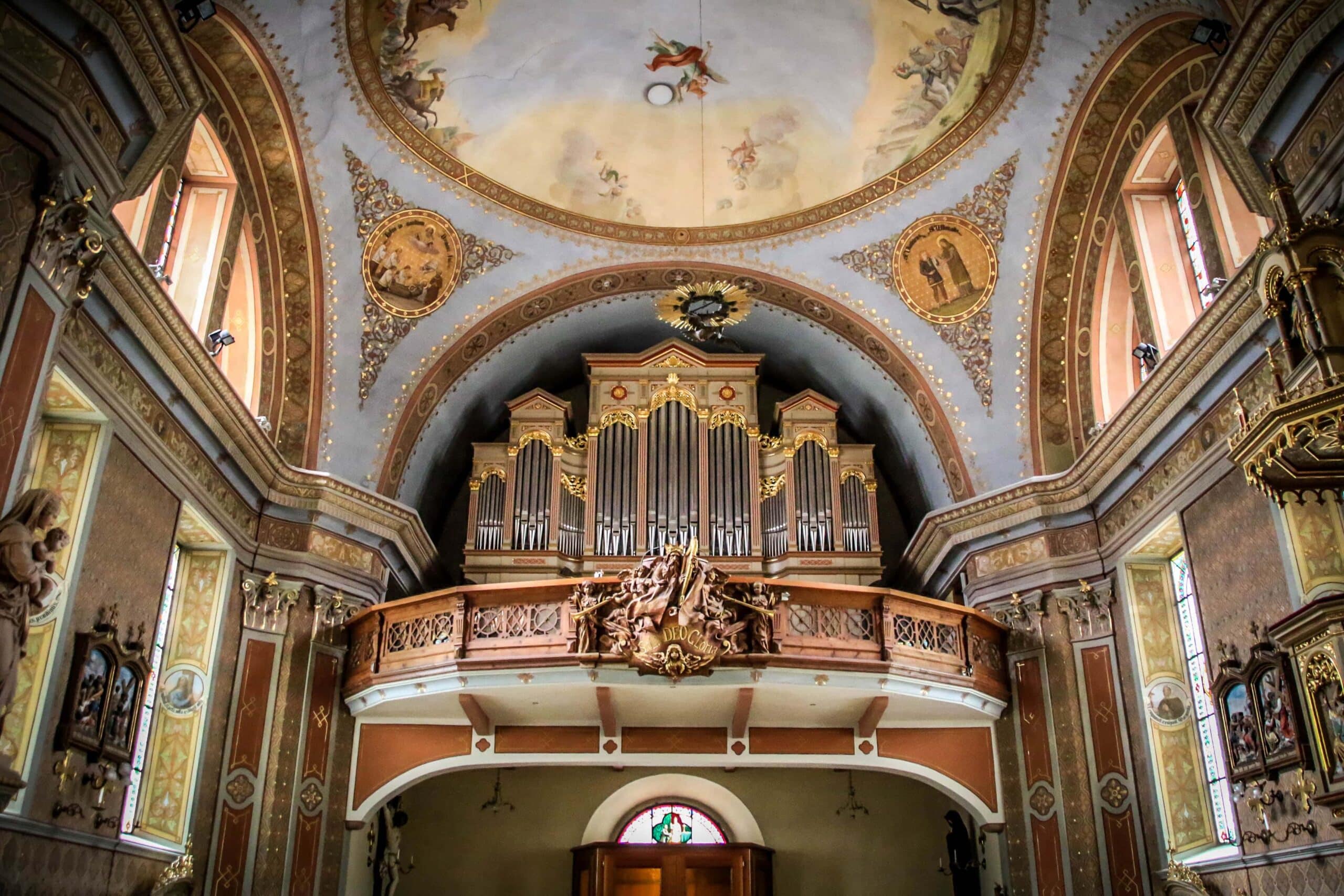 Beautiful interiors of Chiesa Ortisei