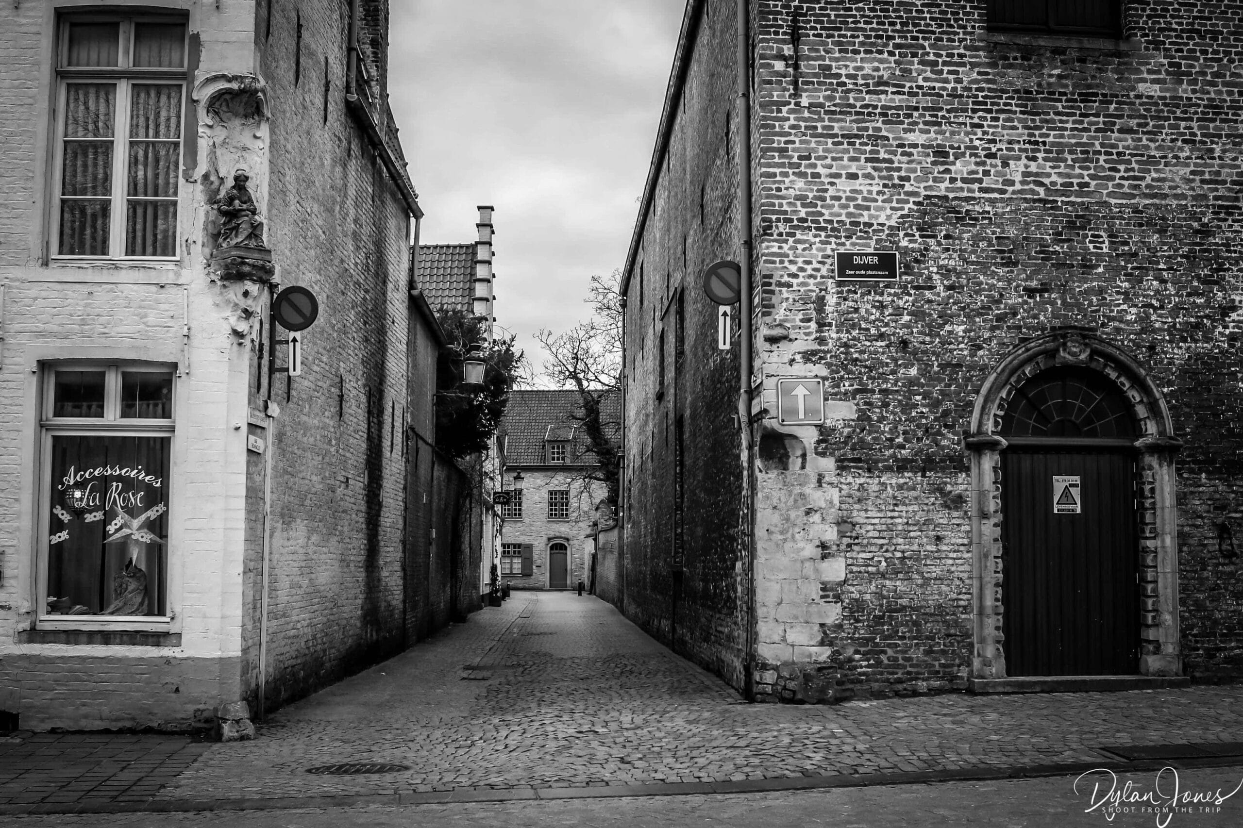 Looking down Groeninge