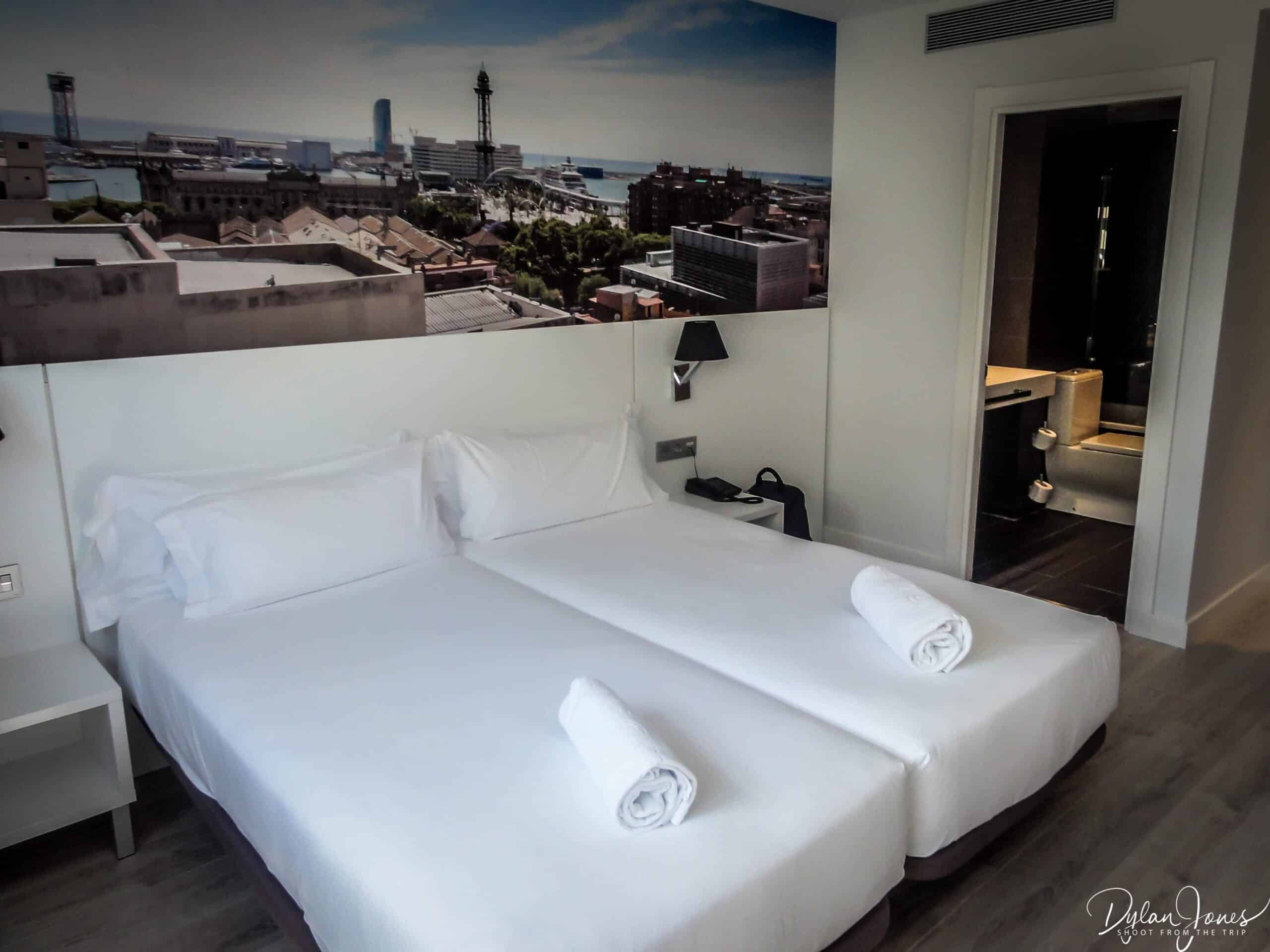 Typical room at Hotel Adnante