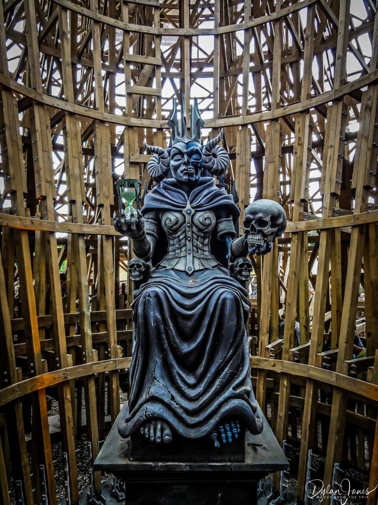 Wodan queue line scenery