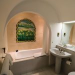 An overview of an En-suite bathroom at the Portmeirion Hotel