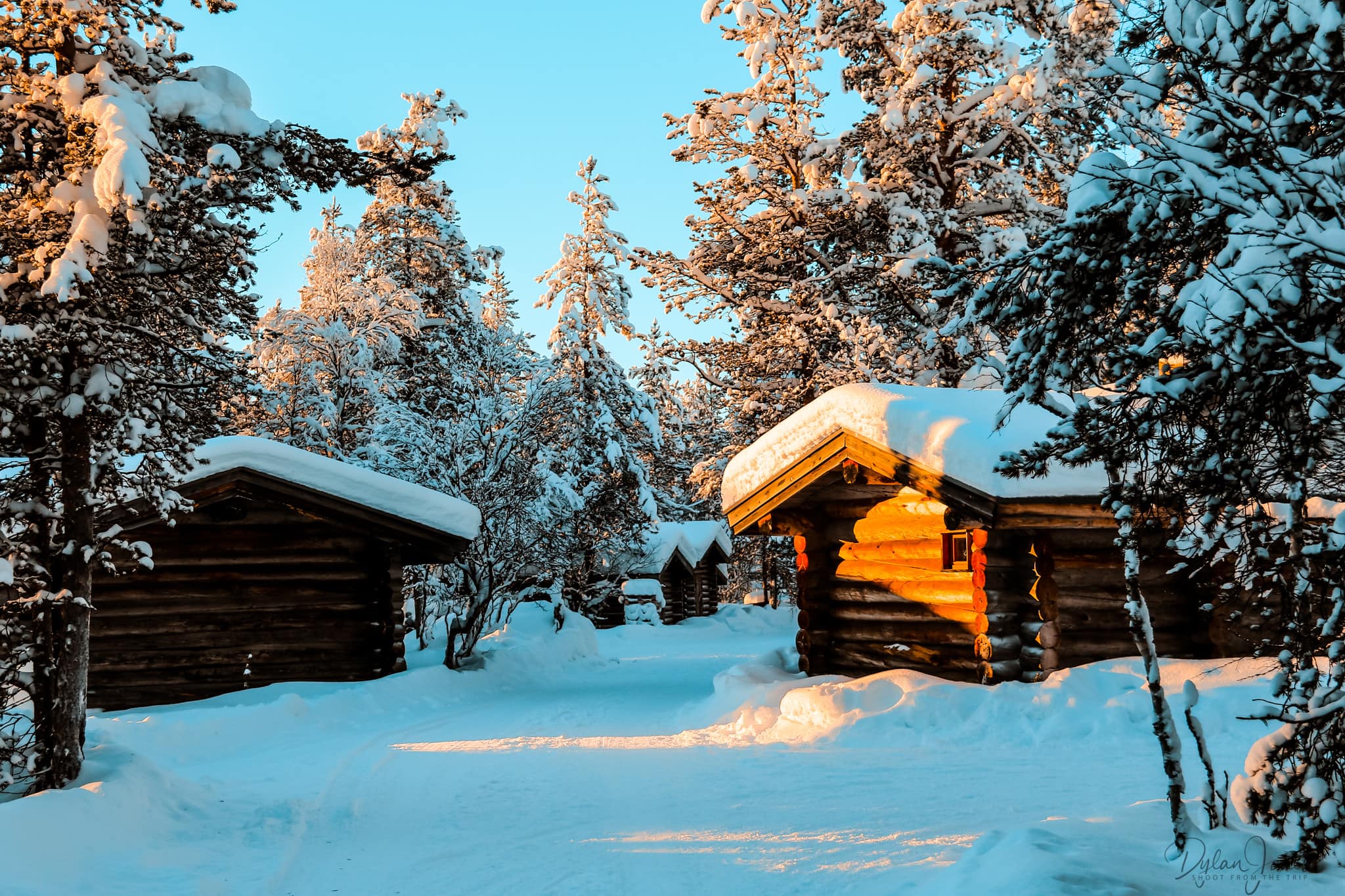 The log cabins at Kakslauttanen East Village