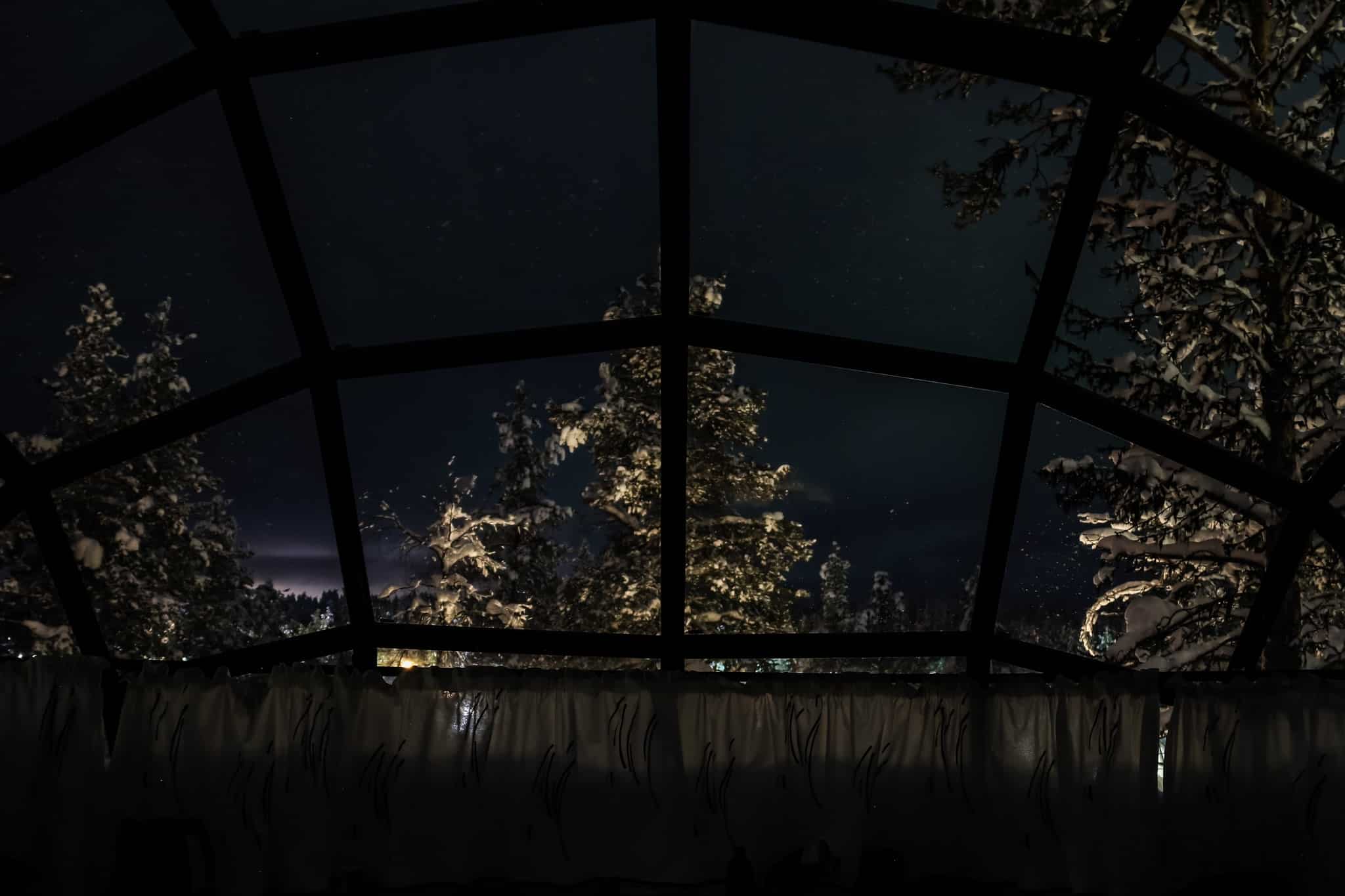 The view from the Glass Igloo at night at Kakslauttanen East Village