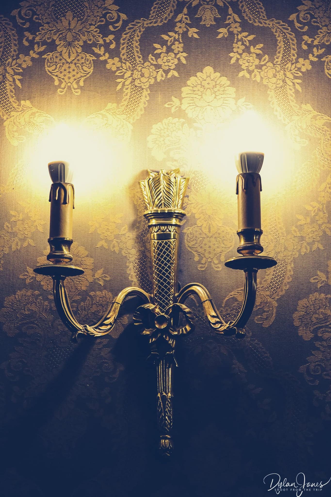 Hotel corridor lighting details at the Hotel Carlton Lille