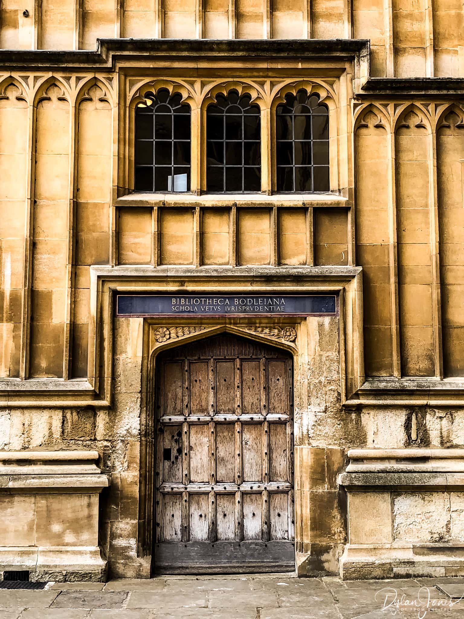 A doorway to the Bodleian Library