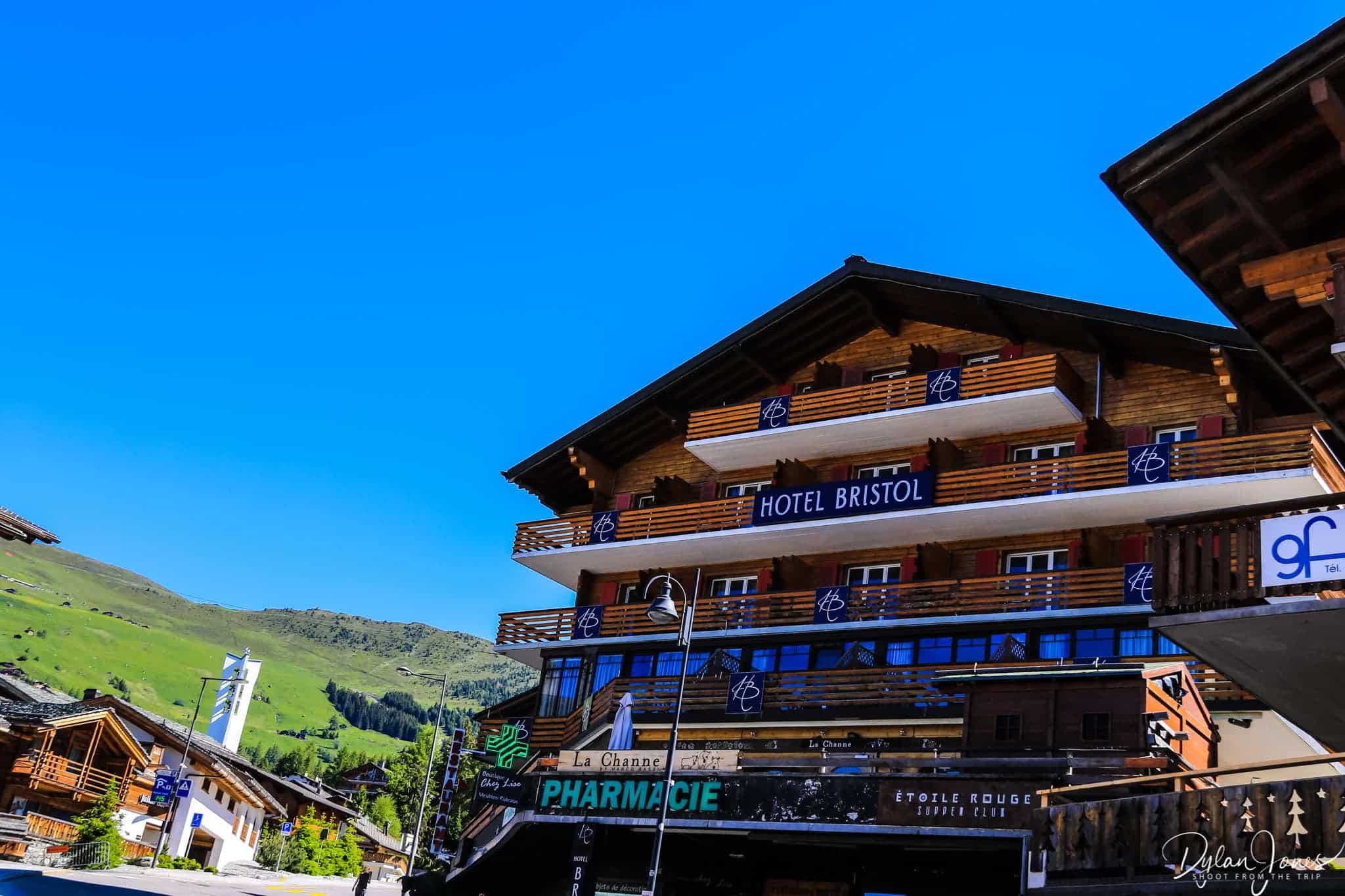 Hotel Bristol Verbier exterior shot