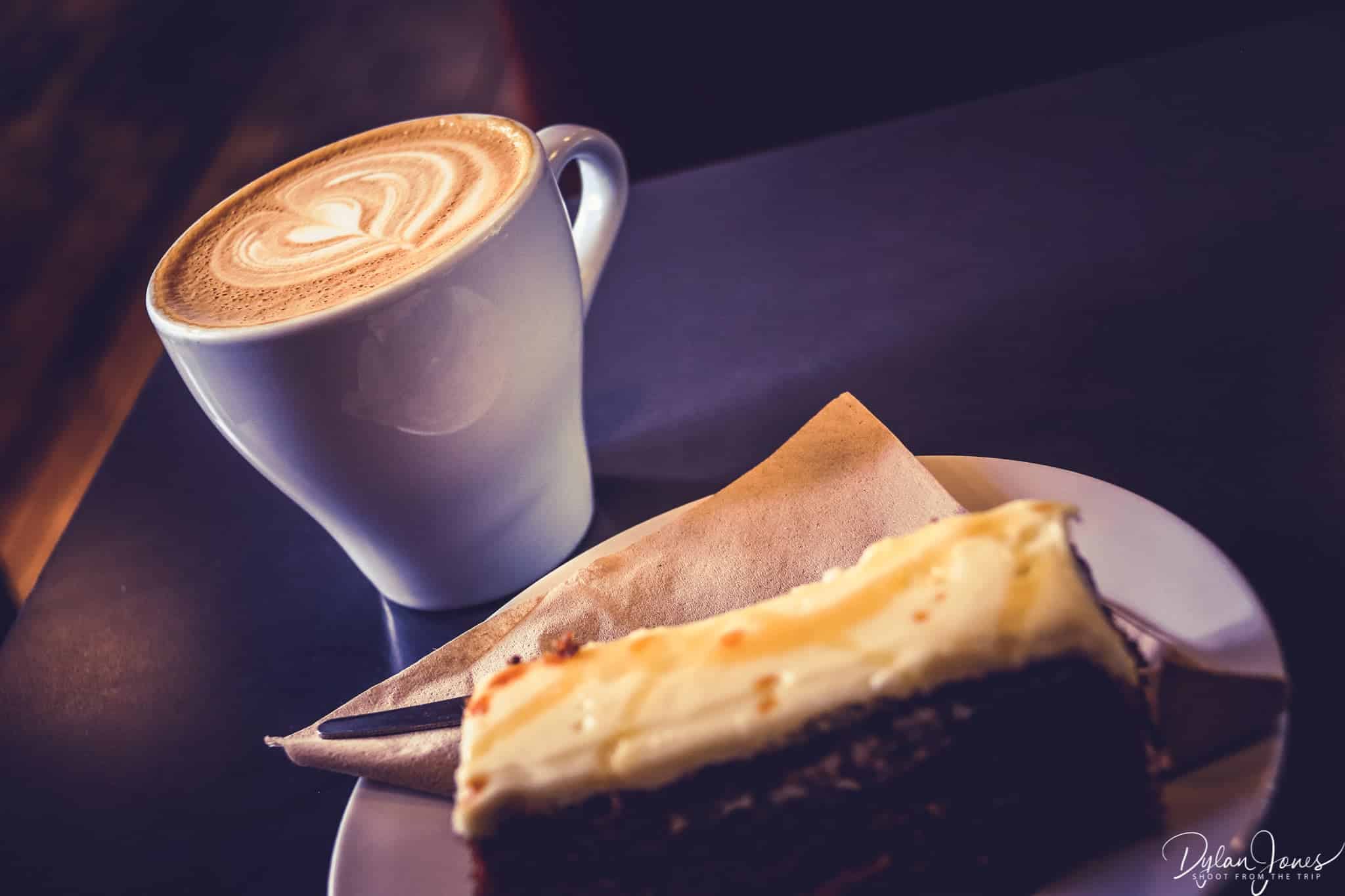 Coffee and cake at Providero
