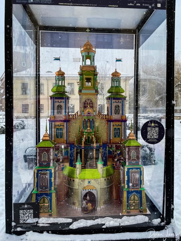 Kraków szopka displays
