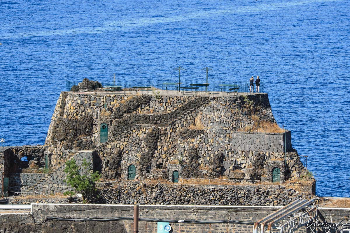 Be sure to climb Forte São José