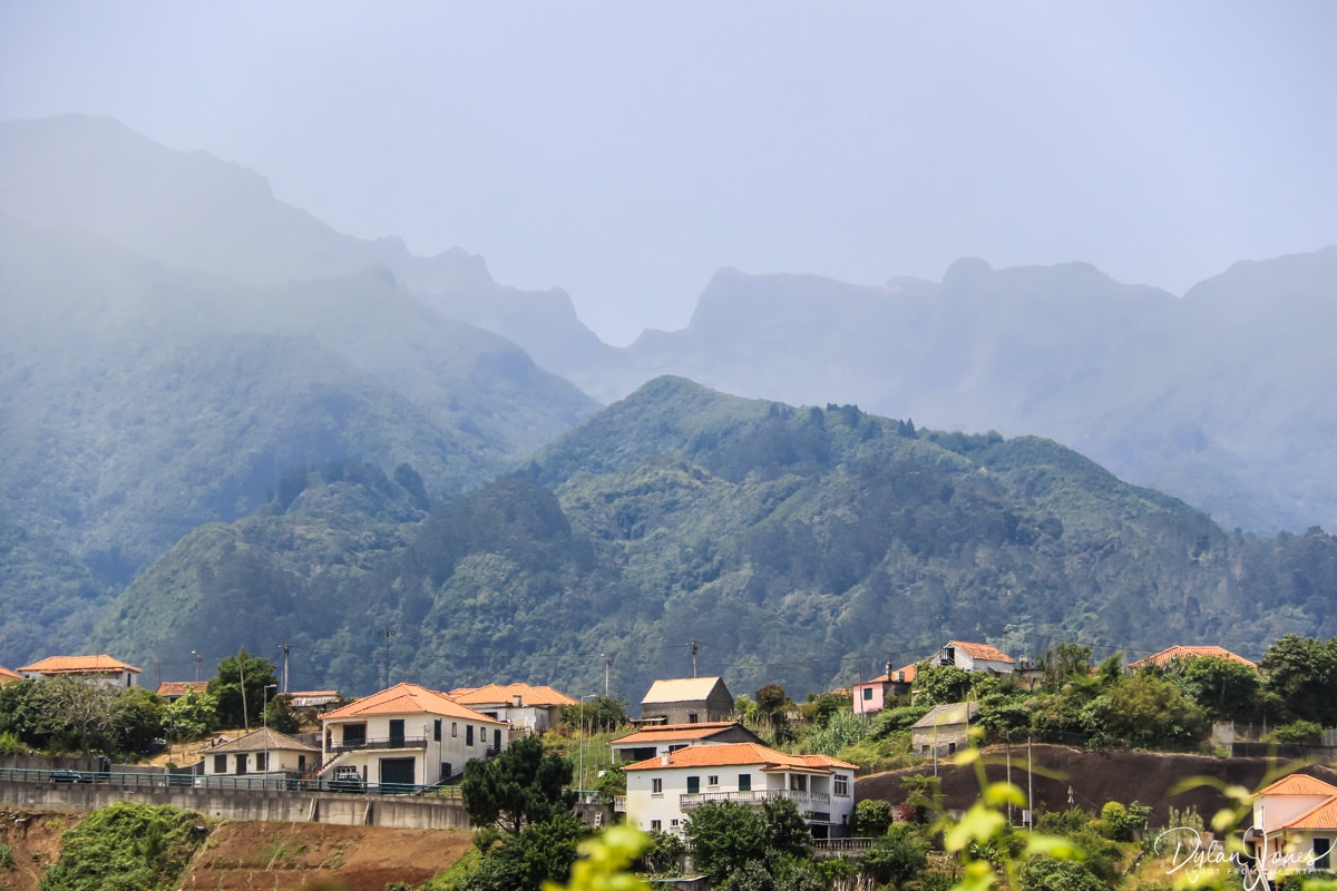 Mountain backdrop at Hotel Quinta do Furão