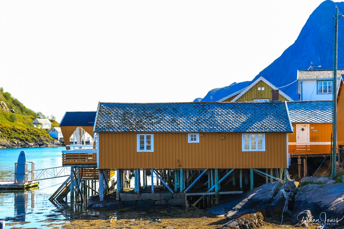 The yellow rorbu of Sakrisøy