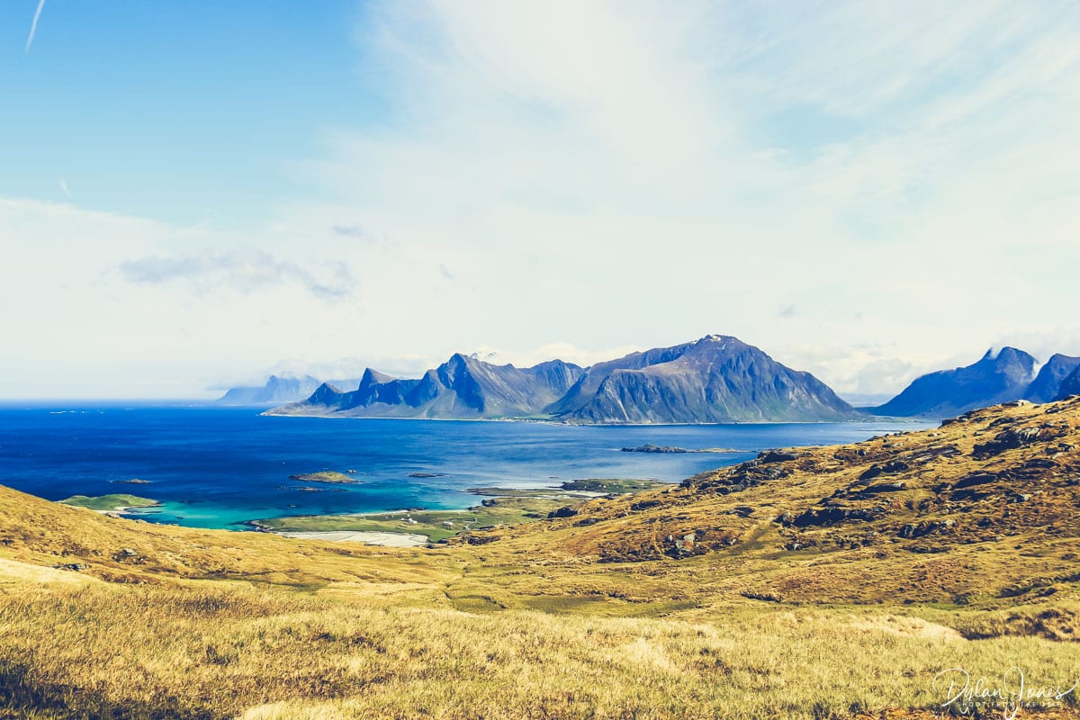 The peaks of northern Moskenesøya