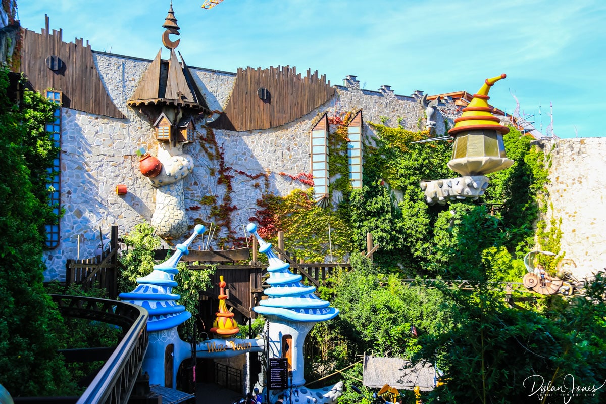 Wuze Town exterior