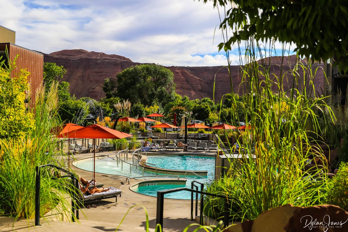 The pool area at Hoodoo Moab